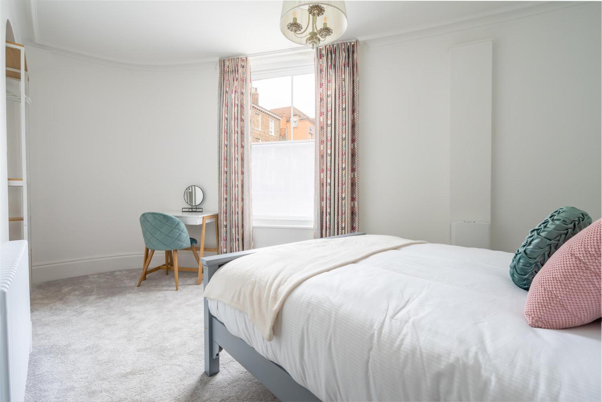 Apartment Peckitt Street *